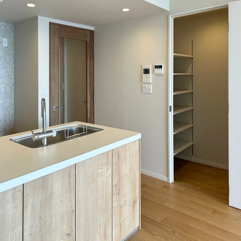 前日完了検査が終わった部分リノベーションのおうちをご紹介しま...