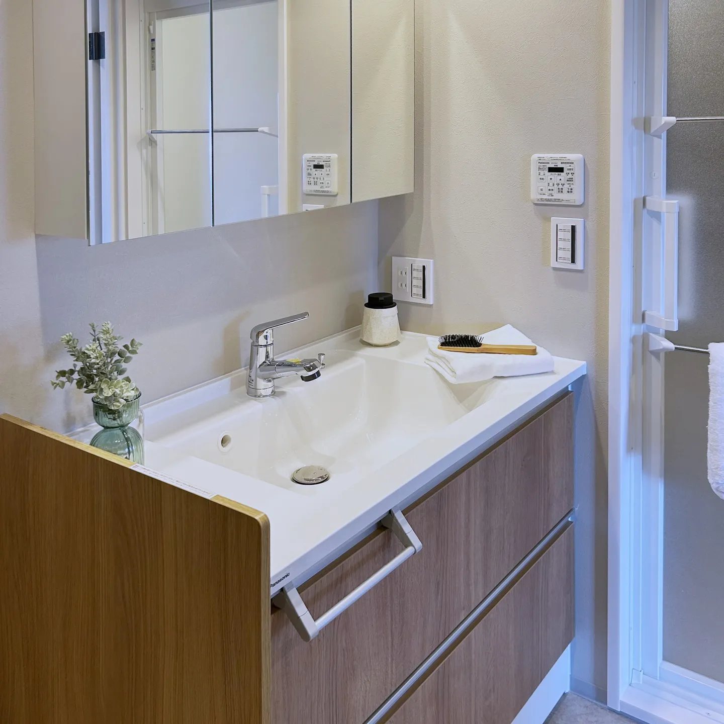 先日お引渡しが完了した全体リノベーションのおうちを一部ご紹介...