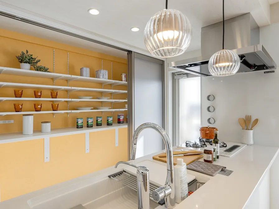 家族が集うひろびろリビング! 回遊動線のある、家事も暮らしもストレスフリーな住まい♪