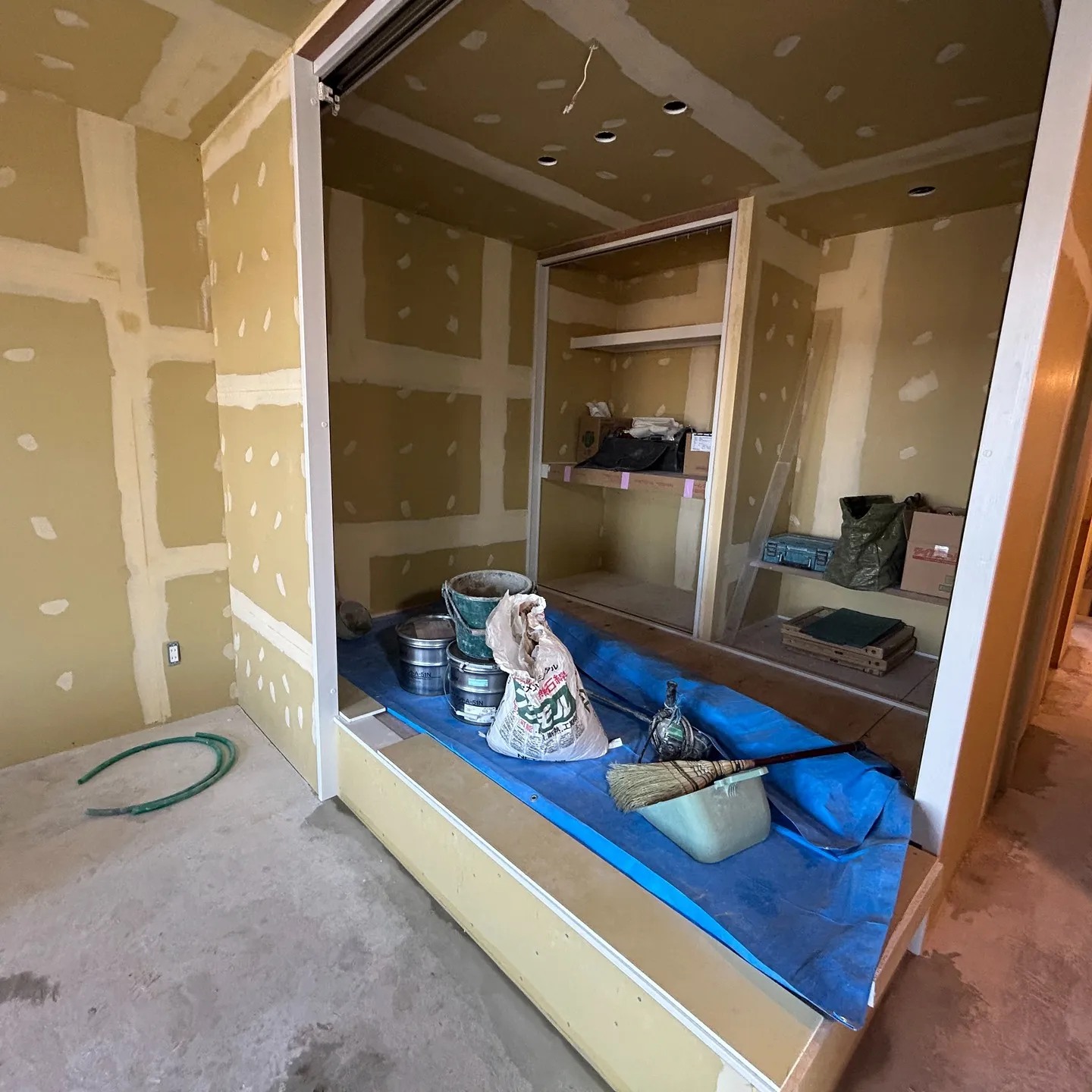 オレンジデザインただいま施工中！